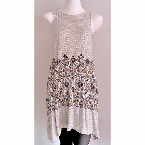 EUC O’Neill Summer Dress Cover Up Size Medium Super Cute w/Mandala Pattern - Picture 1 of 12